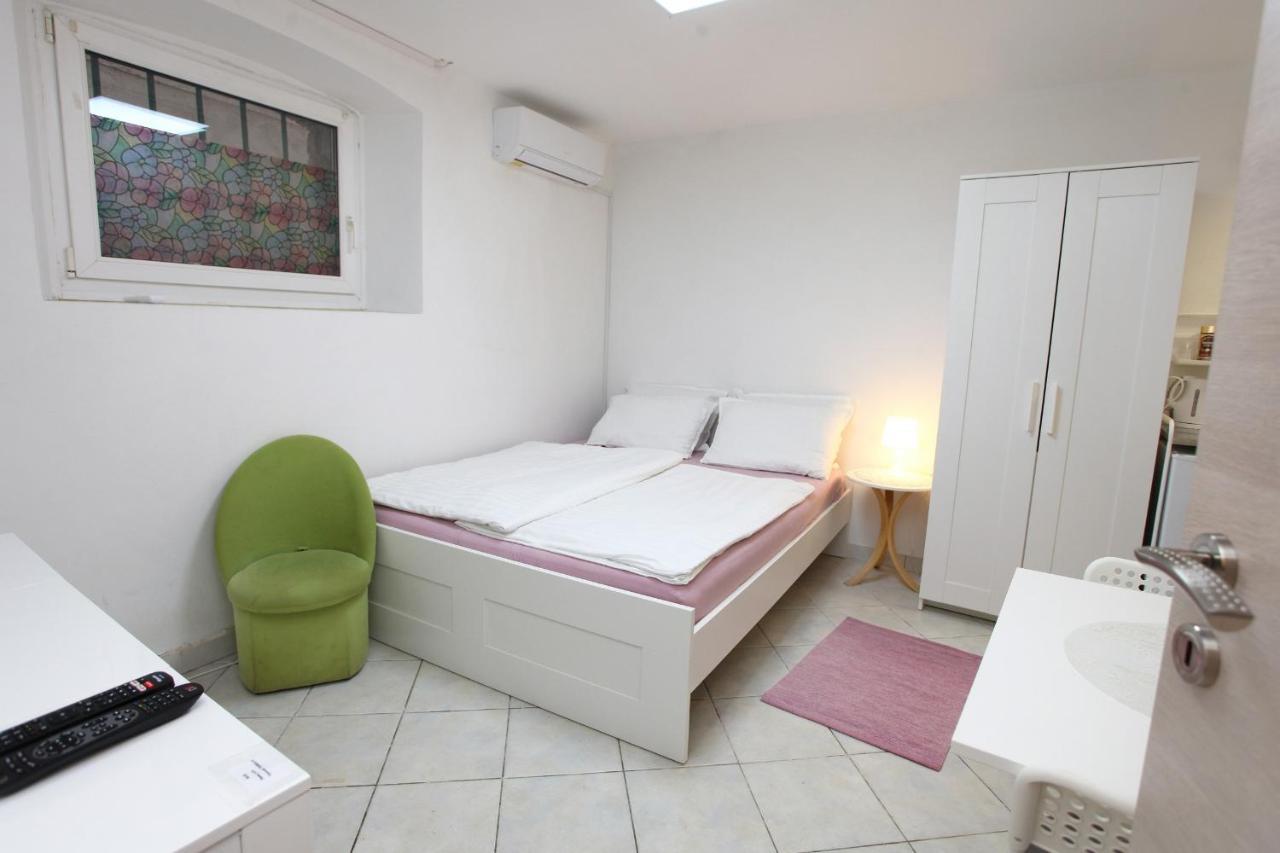 City Room Apartment Date Koper Exterior foto